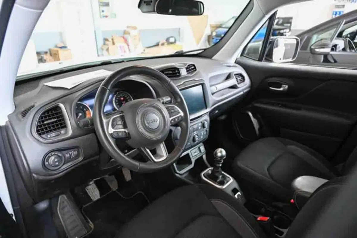 Jeep Renegade usata a Torino (8)