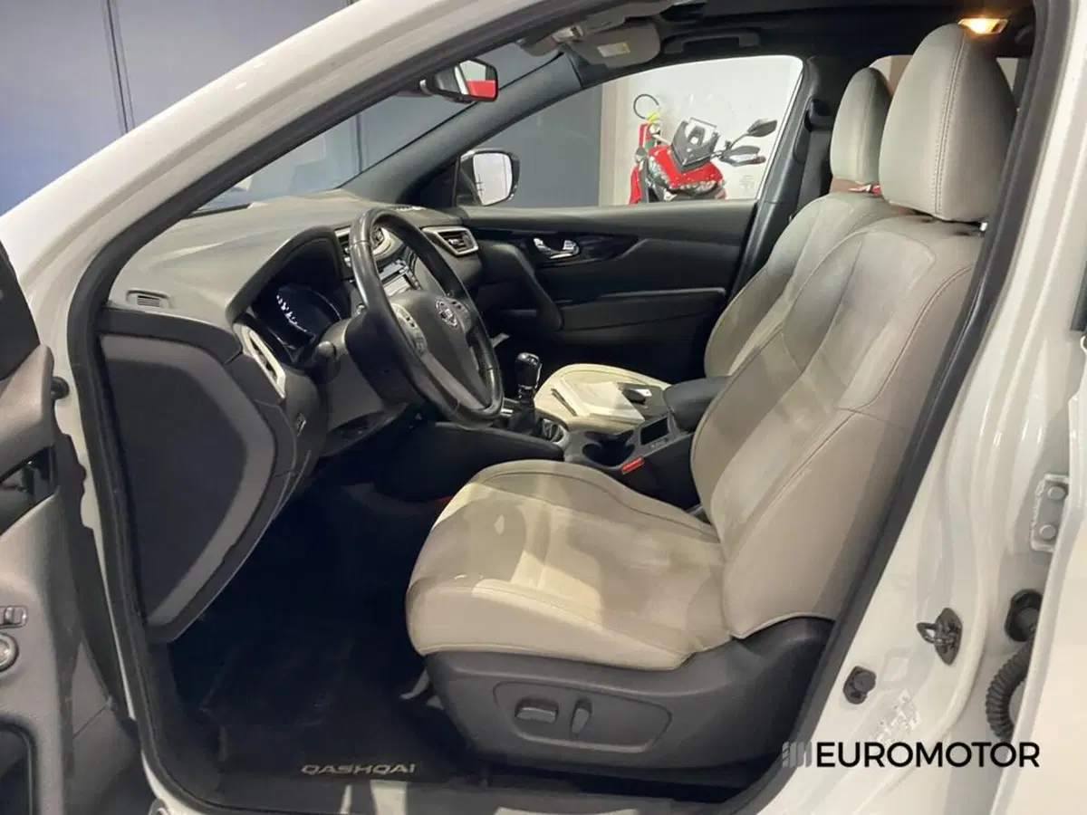 Nissan Qashqai usata a Bari (14)