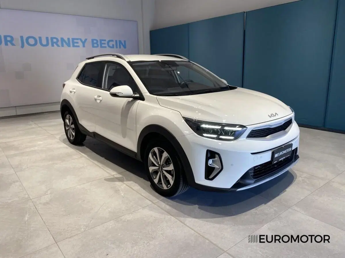 Kia Stonic usata a Bari (3)