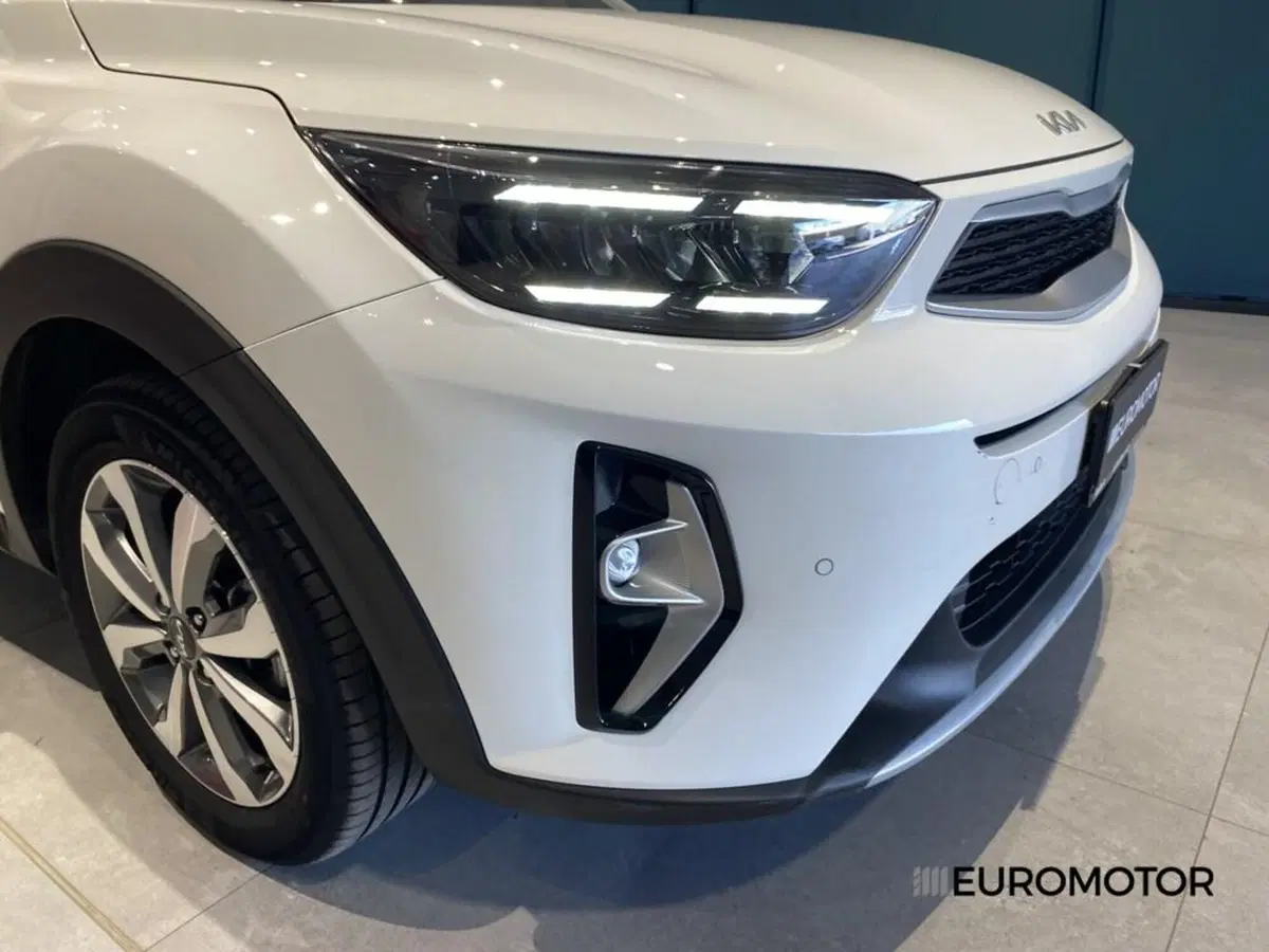 Kia Stonic usata a Bari (4)