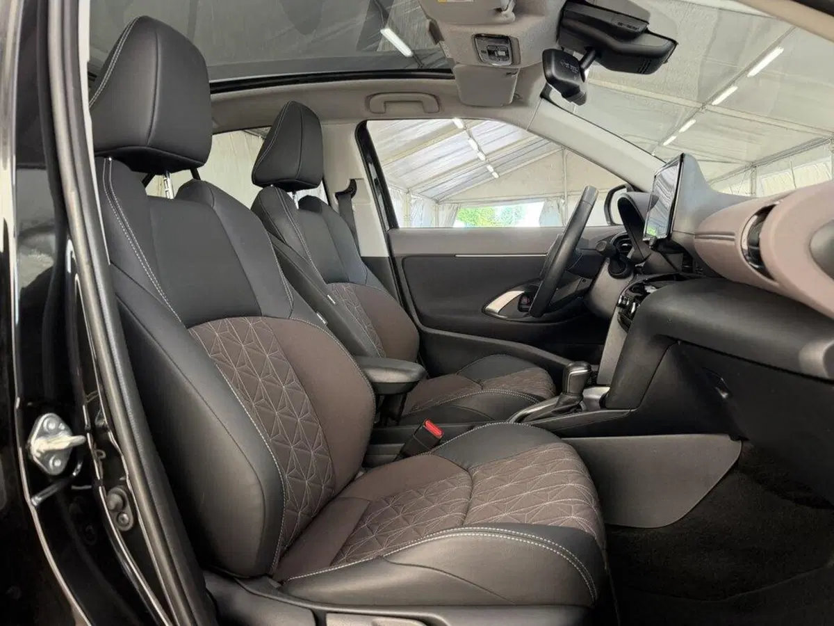 Toyota Yaris Cross usata a Monza e Brianza (10)