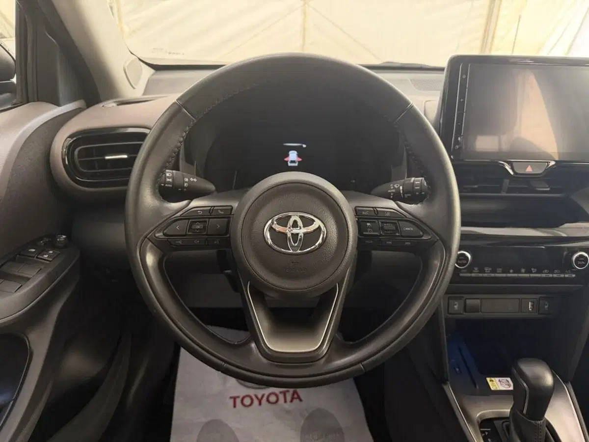 Toyota Yaris Cross usata a Monza e Brianza (8)