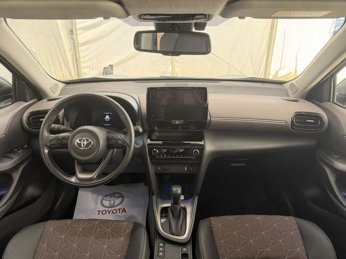 Toyota Yaris Cross usata a Monza e Brianza (9)