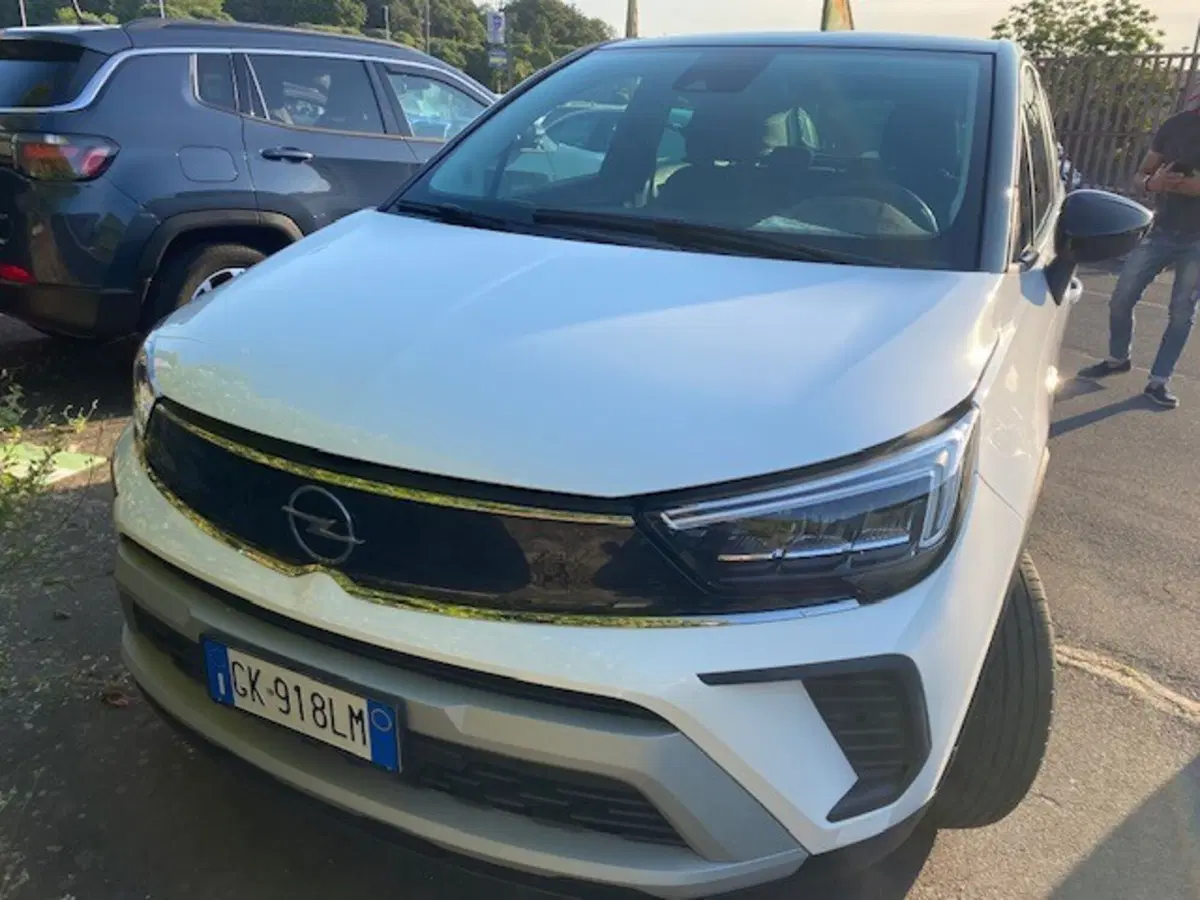 Opel Crossland usata a Catania (10)