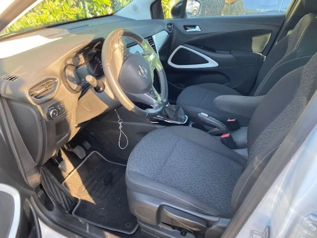 Opel Crossland usata a Catania (14)