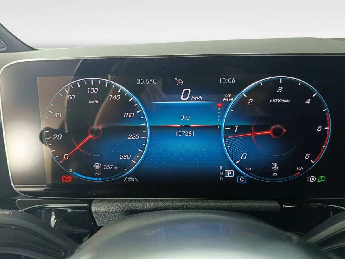 Mercedes-Benz GLA SUV usata a Ascoli Piceno (12)