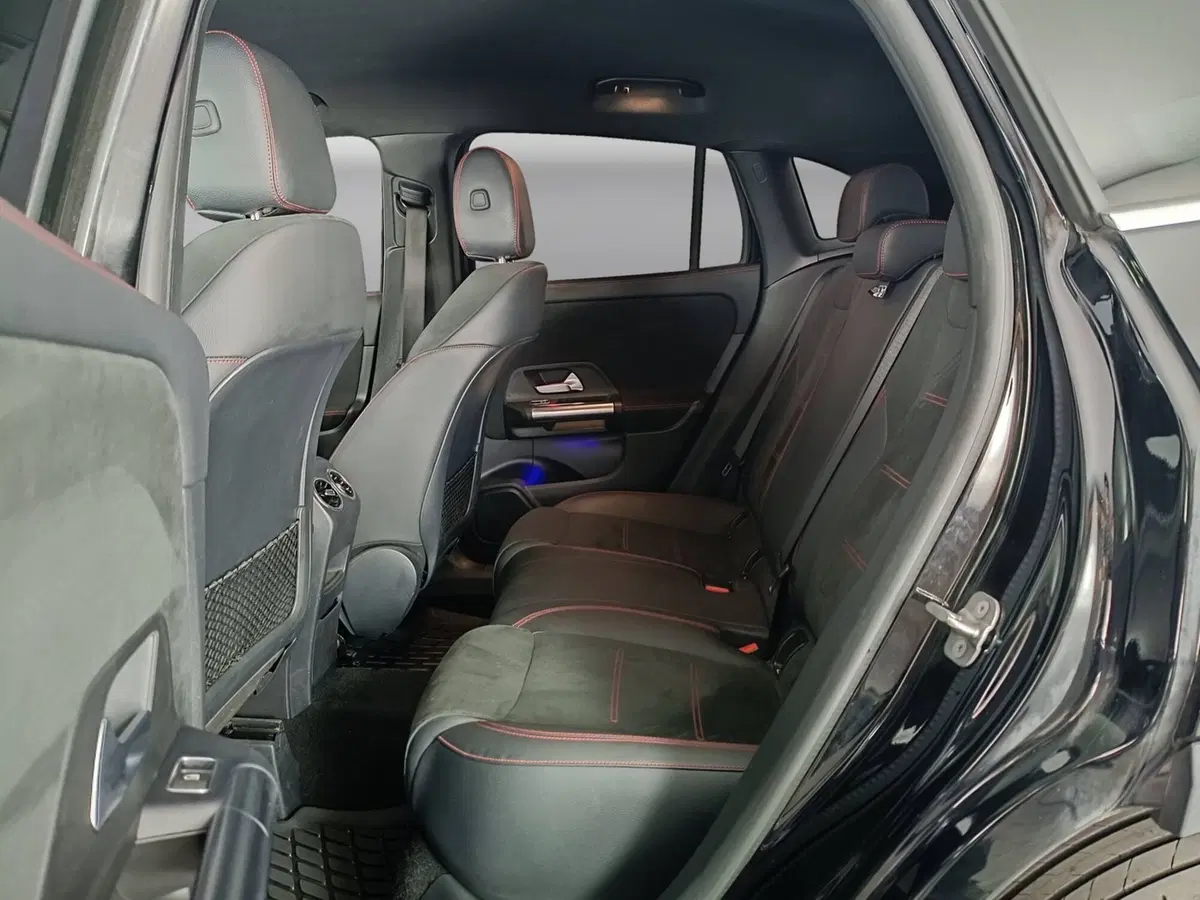Mercedes-Benz GLA SUV usata a Ascoli Piceno (9)