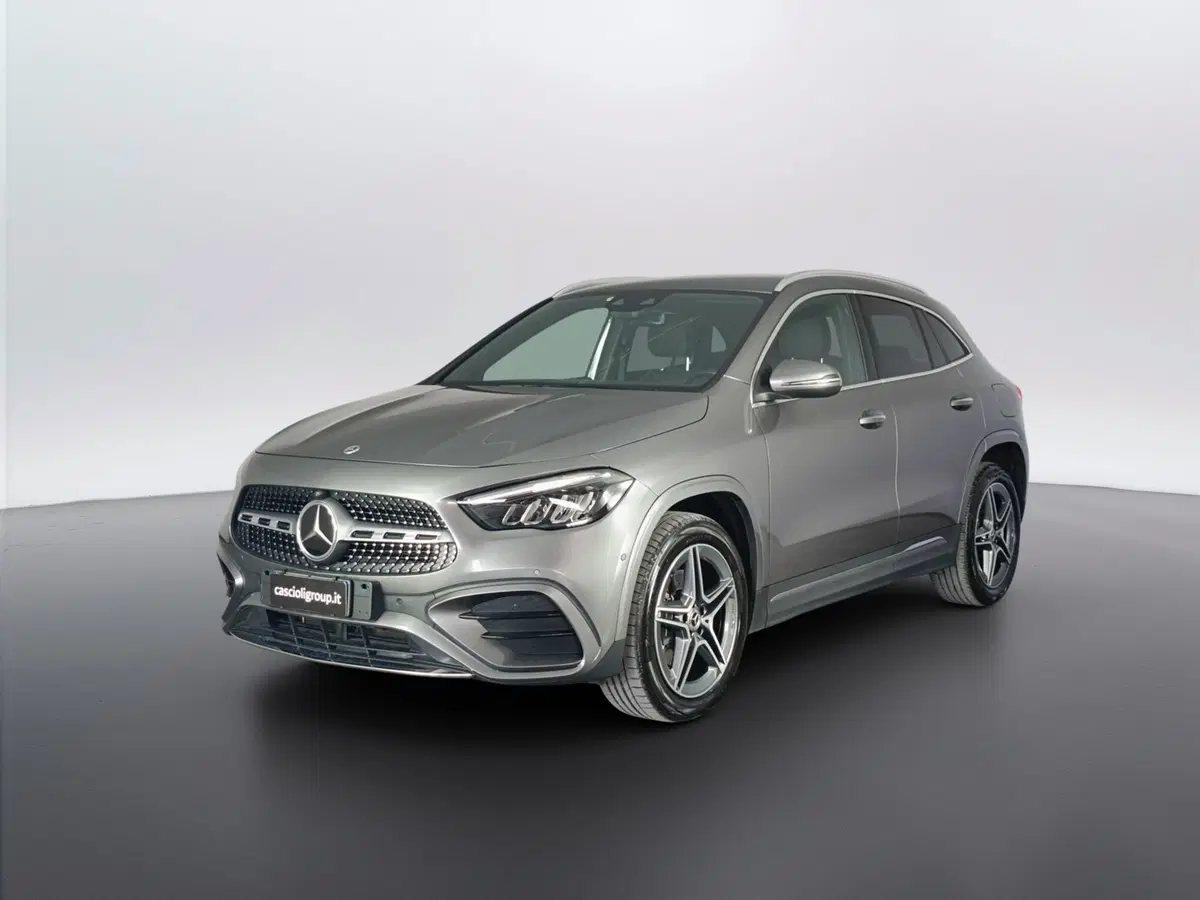Mercedes-Benz GLA SUV usata a Ascoli Piceno
