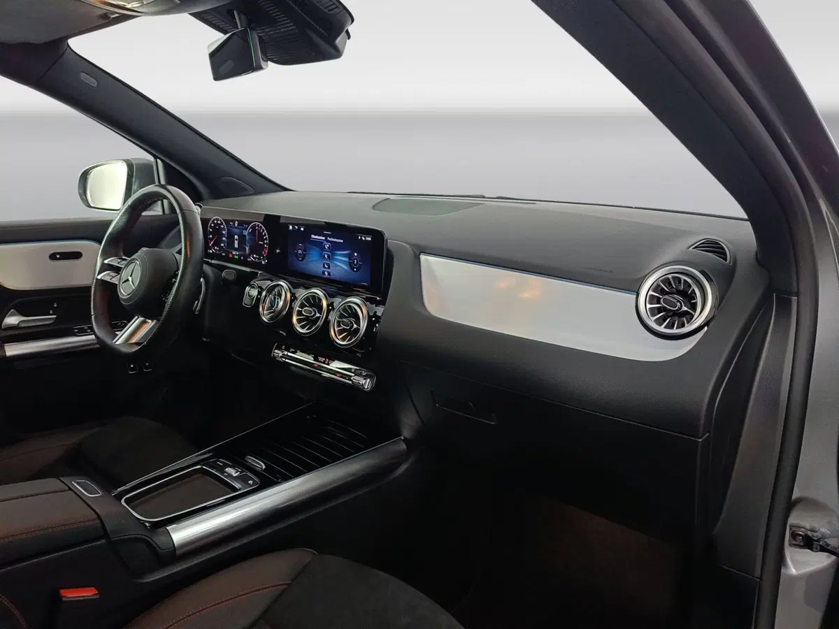 Mercedes-Benz GLA SUV usata a Ascoli Piceno (11)
