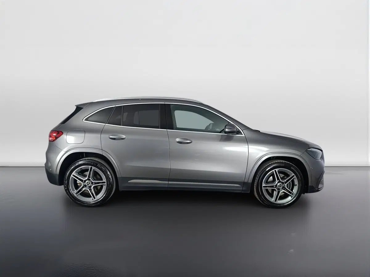 Mercedes-Benz GLA SUV usata a Ascoli Piceno (3)