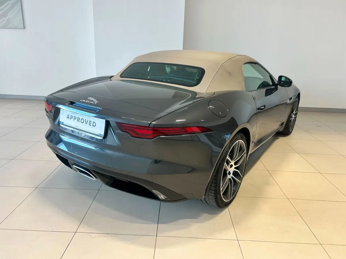 Jaguar F-Type Cabrio usata a Napoli (4)