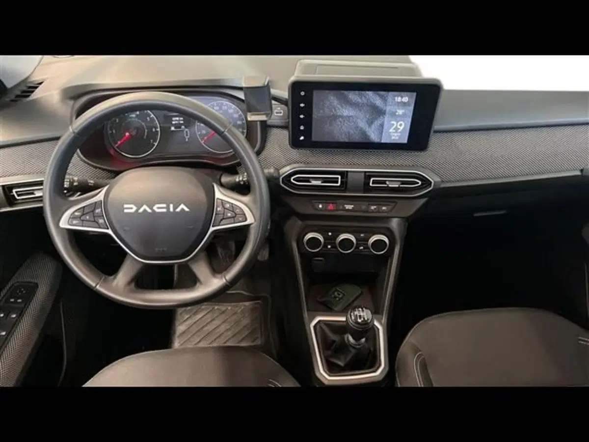 Dacia Sandero Streetway usata a Firenze (7)