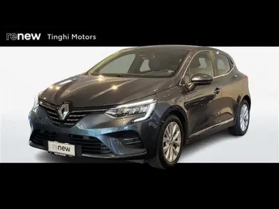 Renault Clio TCe 90 CV 5 porte Intens del 2022 usata a Empoli