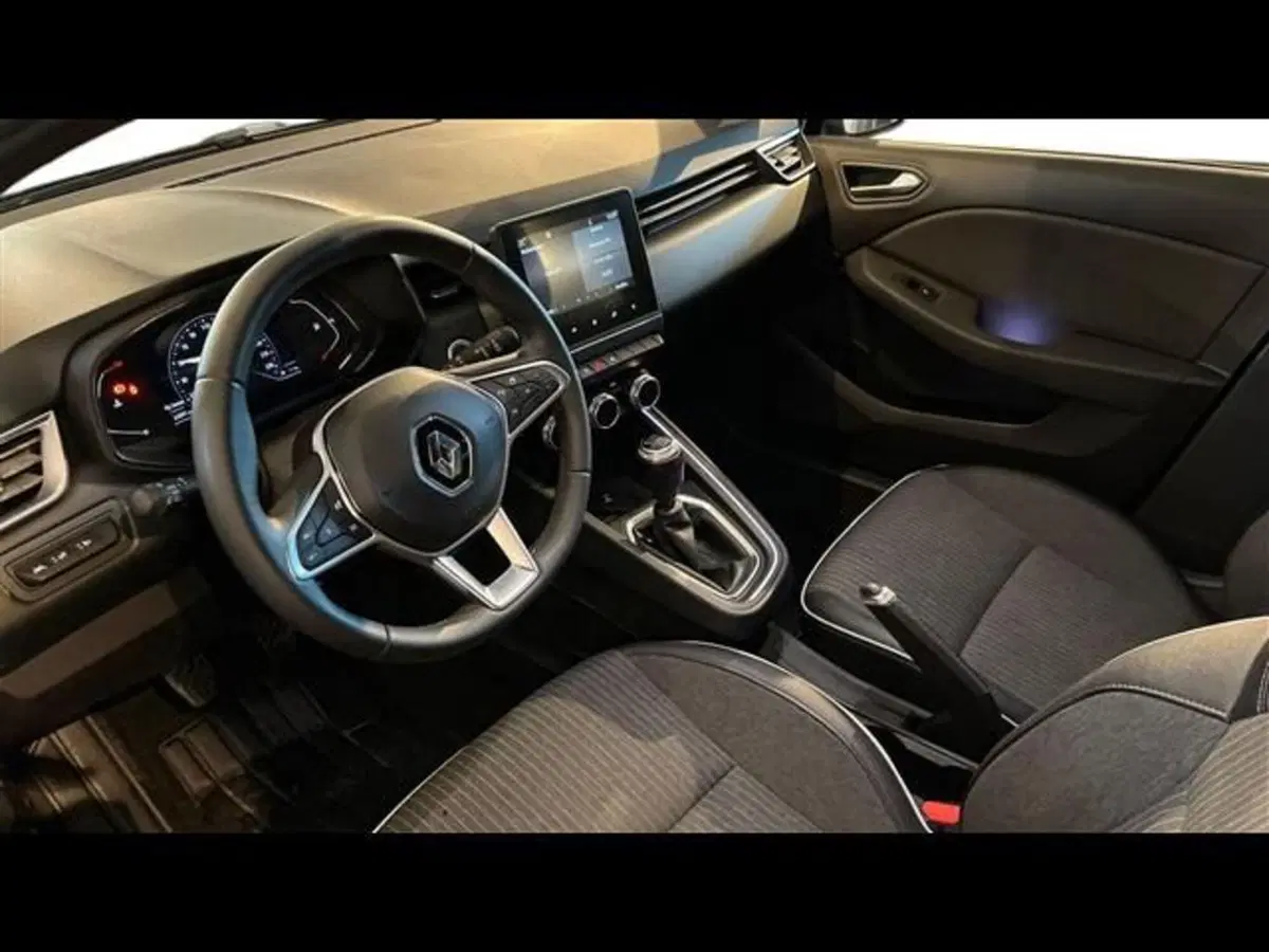 Renault Clio usata a Firenze (11)