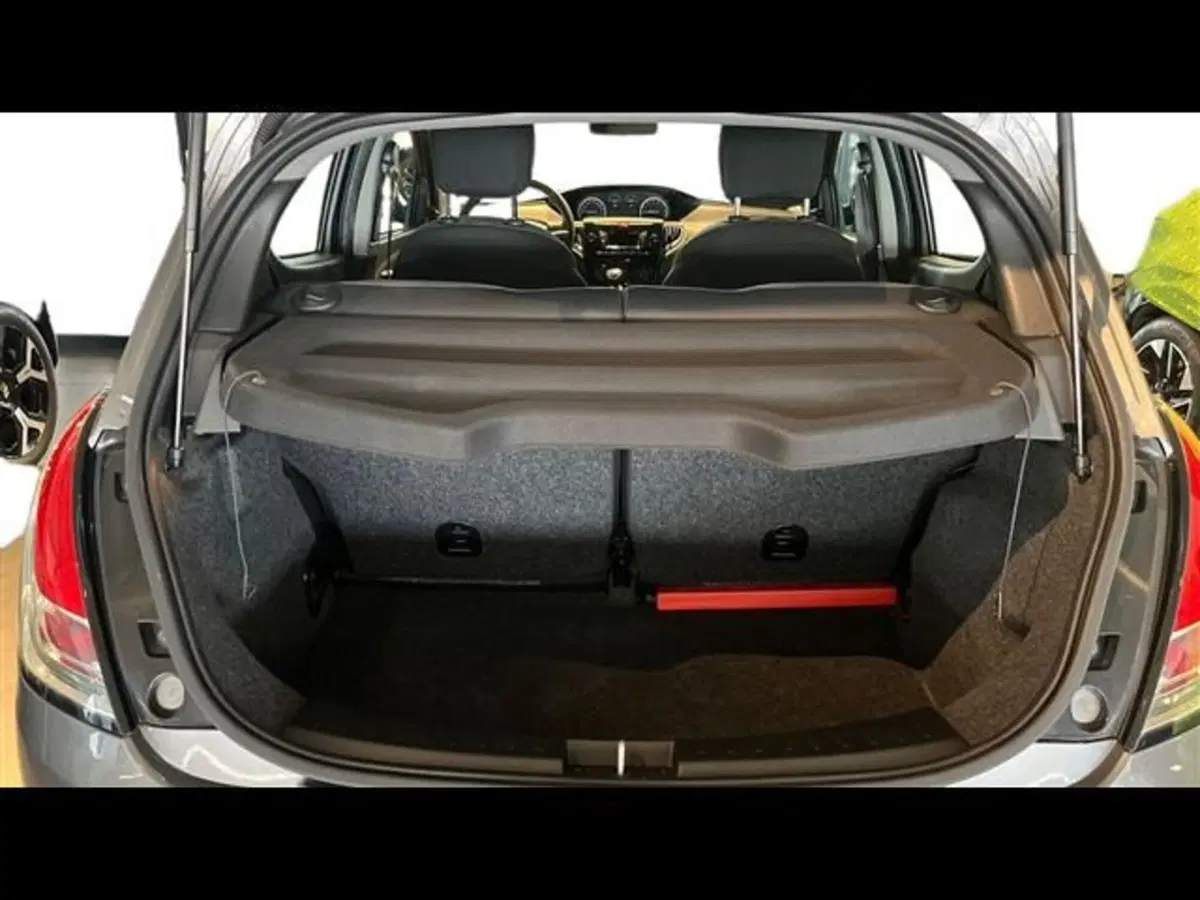 Lancia Ypsilon usata a Firenze (5)