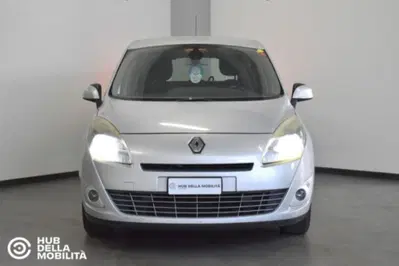 Renault Scenic E-Tech Electric 1.9 dCi 130CV Dynamique del 2010 usata a Foligno