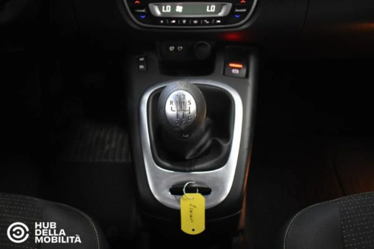Renault Scenic E-Tech Electric usata a Perugia (13)