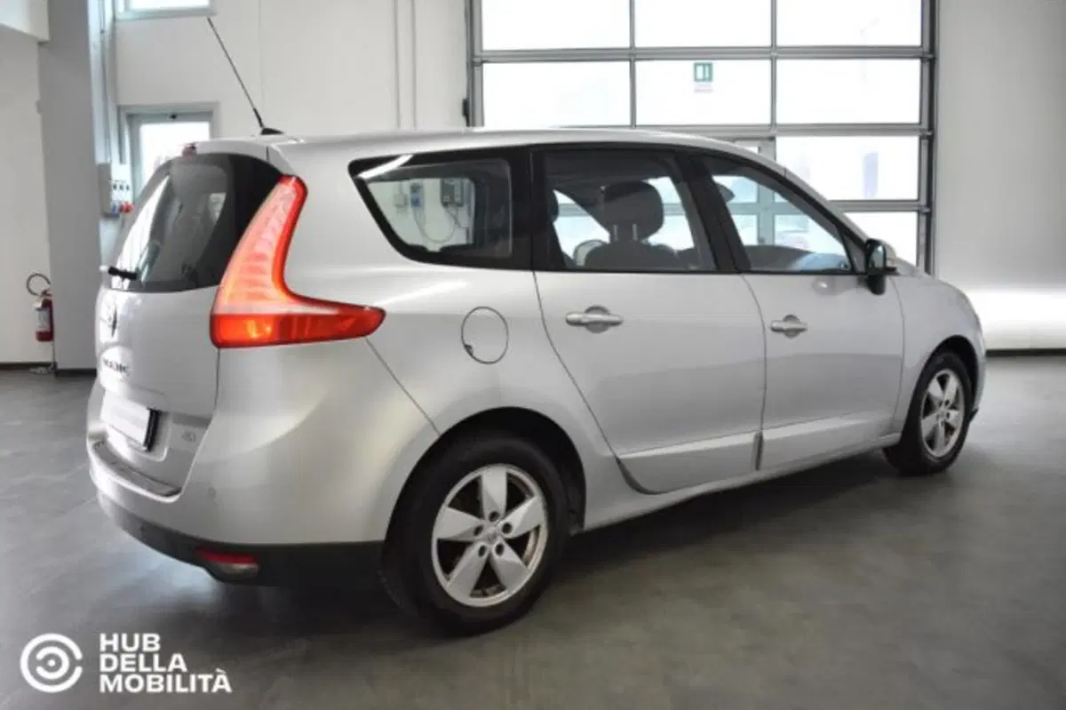 Renault Scenic E-Tech Electric usata a Perugia (4)