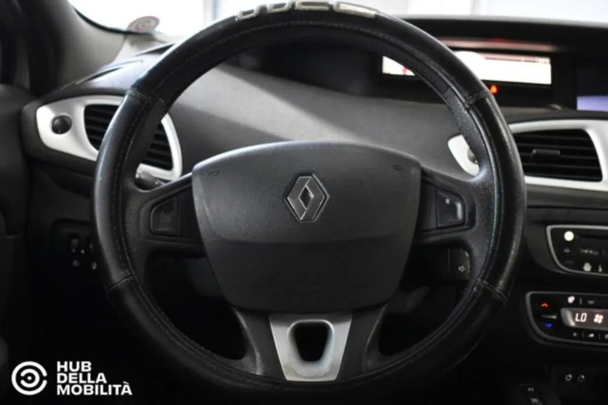 Renault Scenic E-Tech Electric usata a Perugia (9)