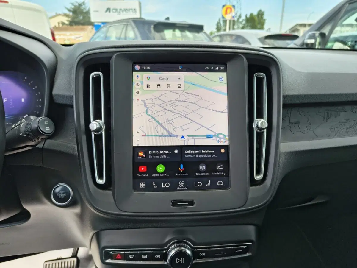 Volvo XC40 usata a Firenze (10)