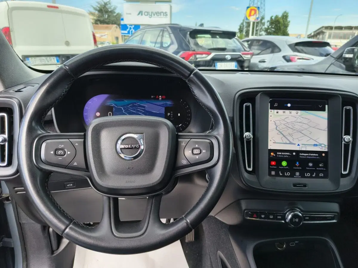Volvo XC40 usata a Firenze (7)