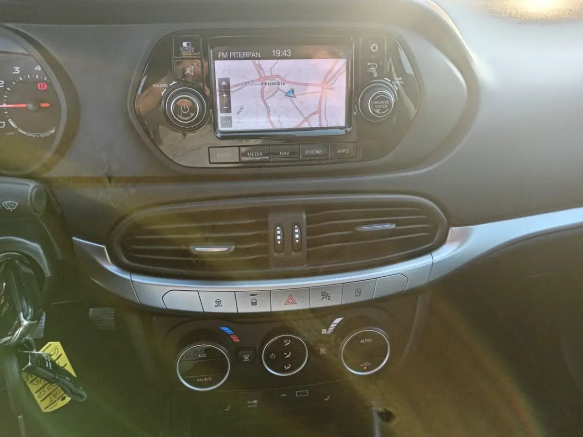 Fiat Tipo usata a Alessandria (12)