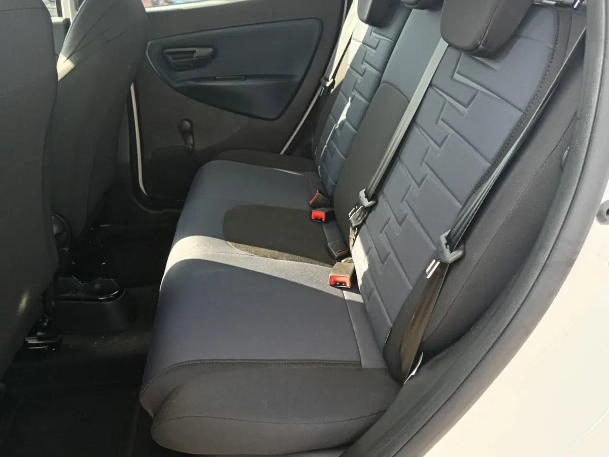 Lancia Ypsilon usata a Alessandria (12)