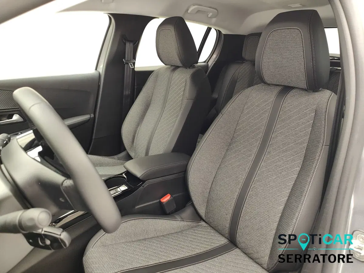 Peugeot 208 usata a Como (12)