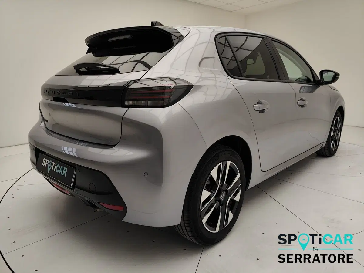 Peugeot 208 usata a Como (6)