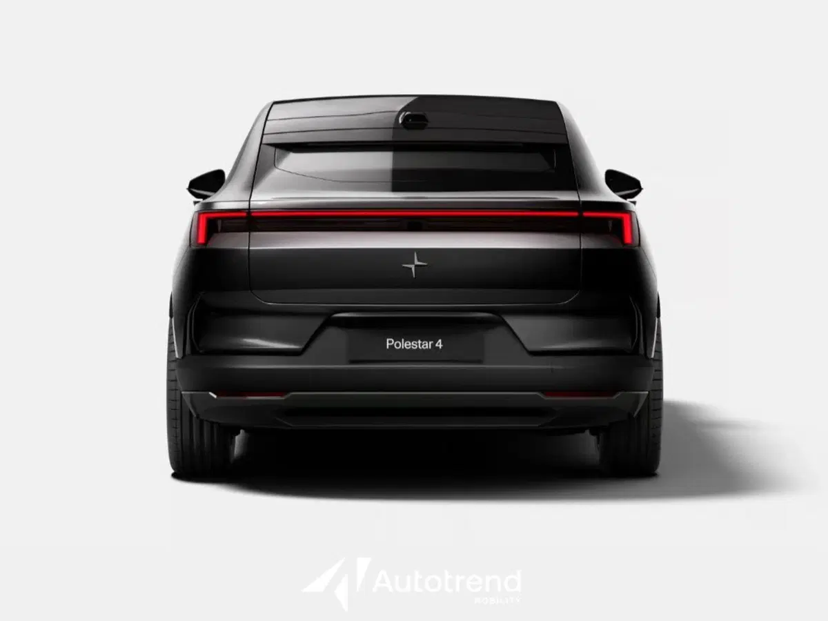 Polestar Polestar 4 nuova a Bari (4)