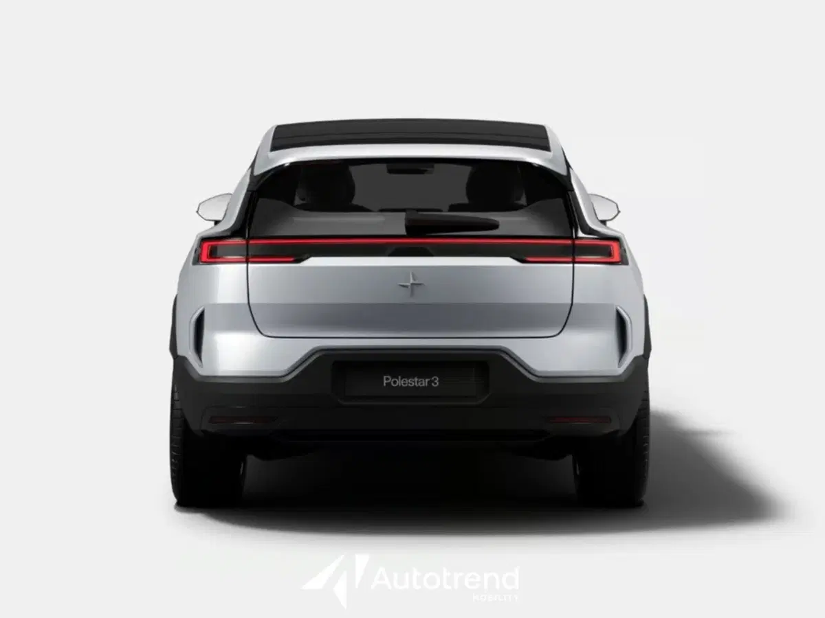 Polestar Polestar 3 nuova a Bari (5)