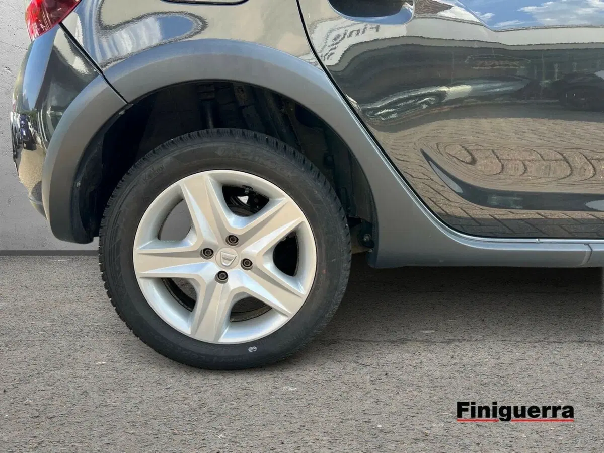 Dacia Sandero usata a Sondrio (7)