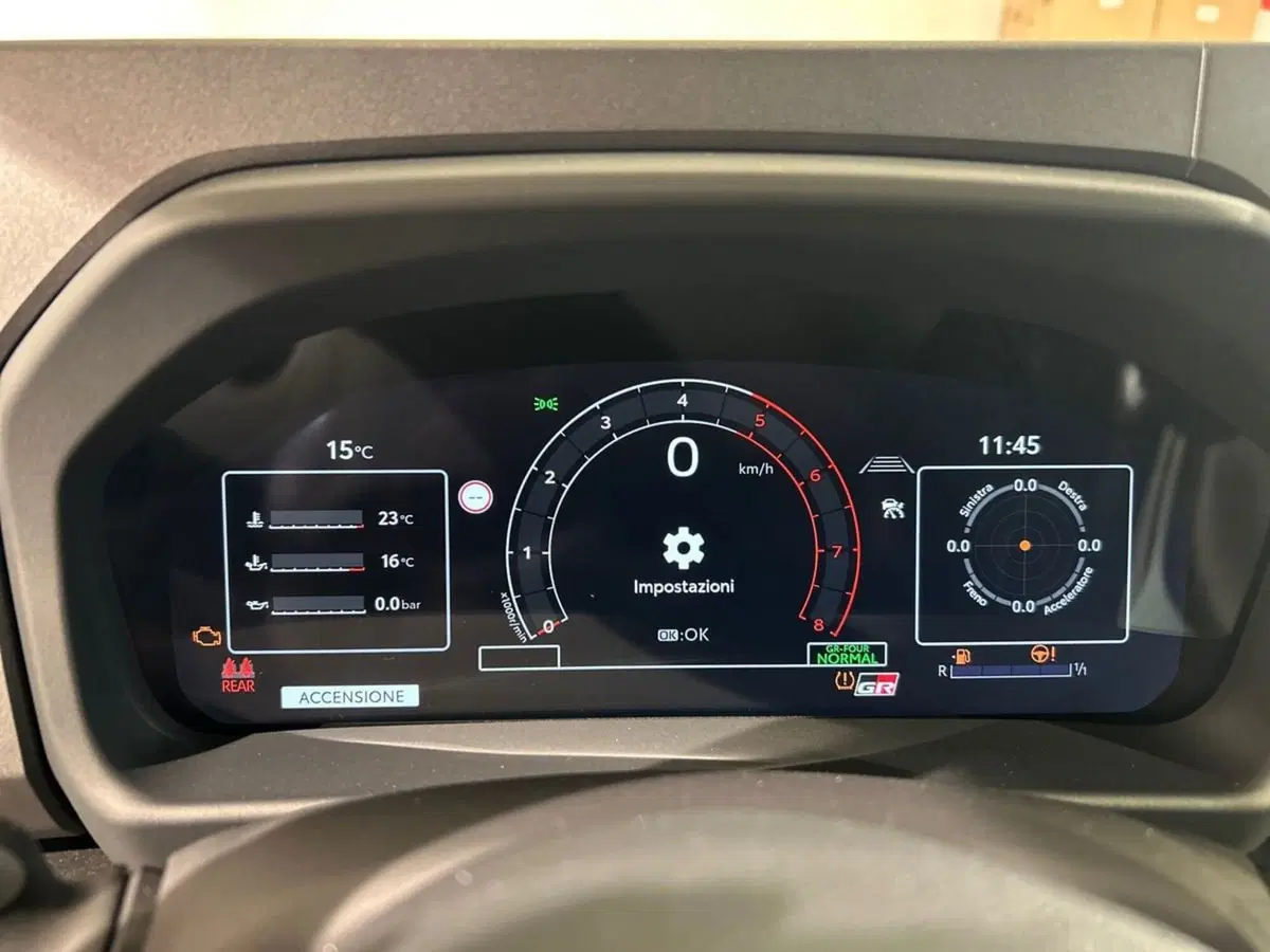 Toyota GR Yaris nuova a Lecco (9)