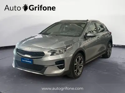 Kia XCeed 1.0 t-gdi Gpl Business 107cv del 2022 usata a Modena