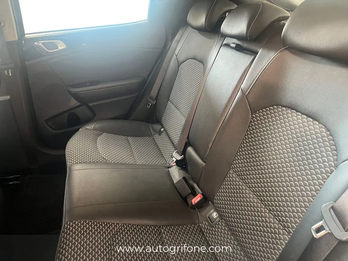 Kia XCeed usata a Modena (13)