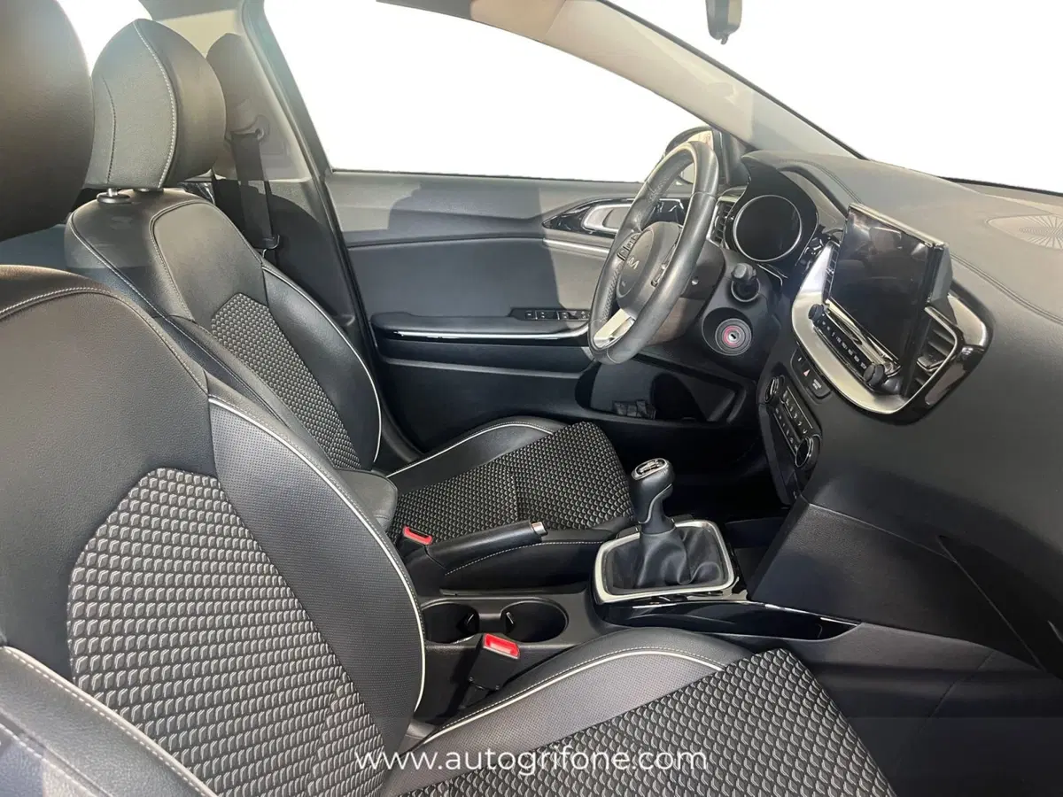 Kia XCeed usata a Modena (15)