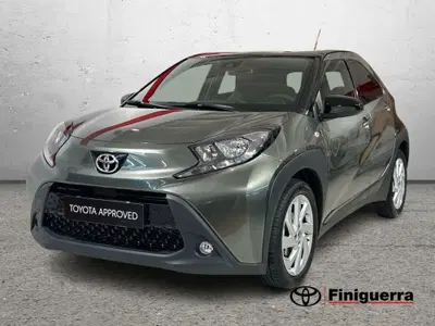 Toyota Aygo X 1.0 VVT-i 72 CV 5 porte Limited Air del 2022 usata a Civate