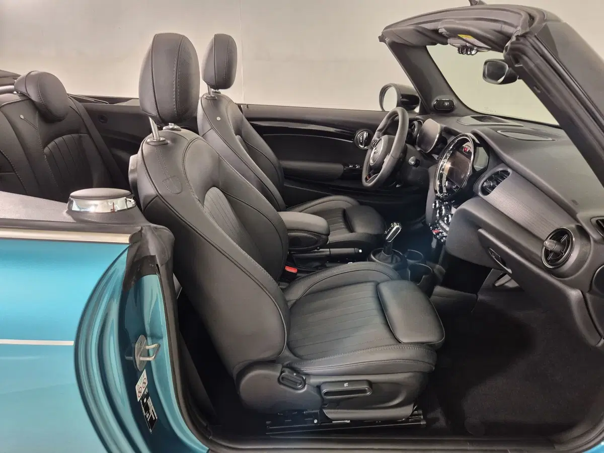 MINI Mini Cabrio usata a Torino (11)
