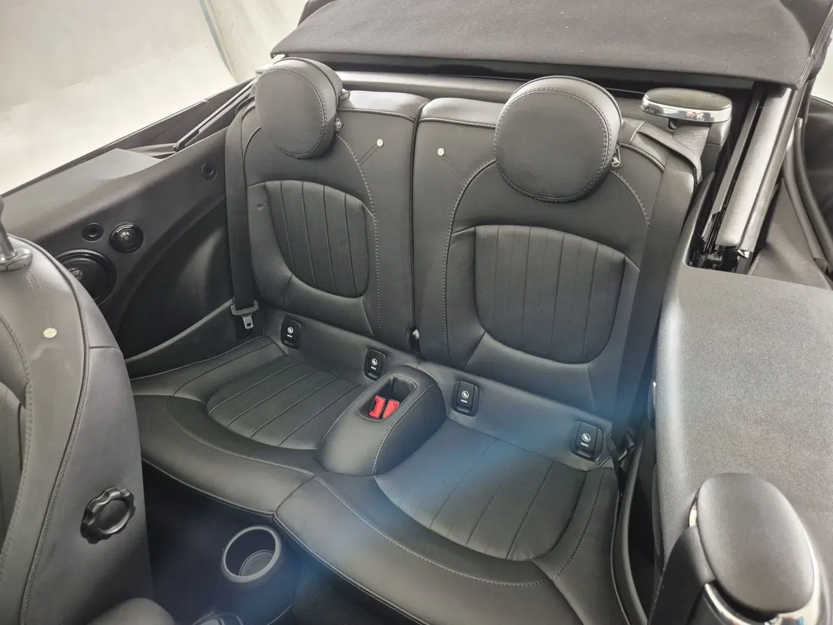 MINI Mini Cabrio usata a Torino (8)