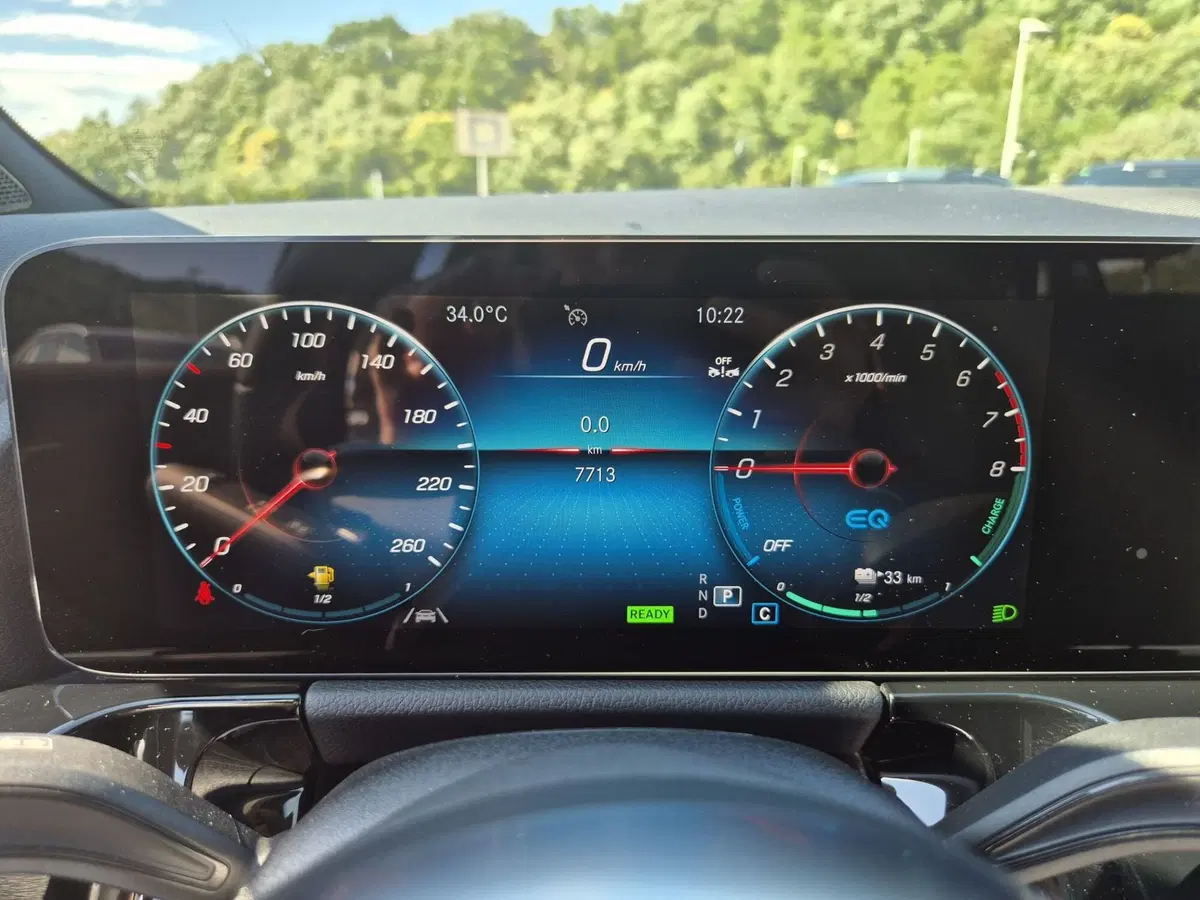 Mercedes-Benz GLA SUV usata  (14)