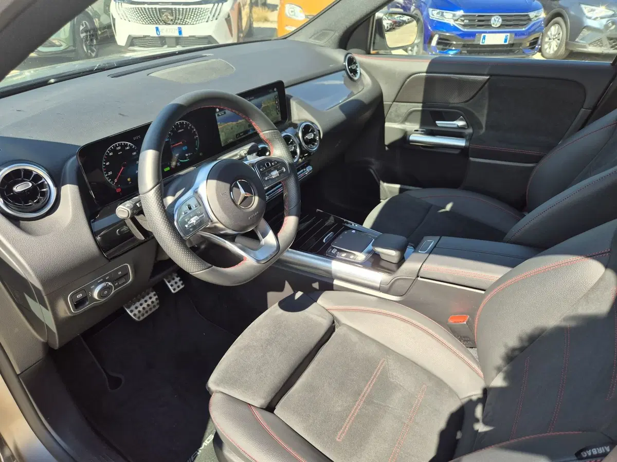 Mercedes-Benz GLA SUV usata  (6)