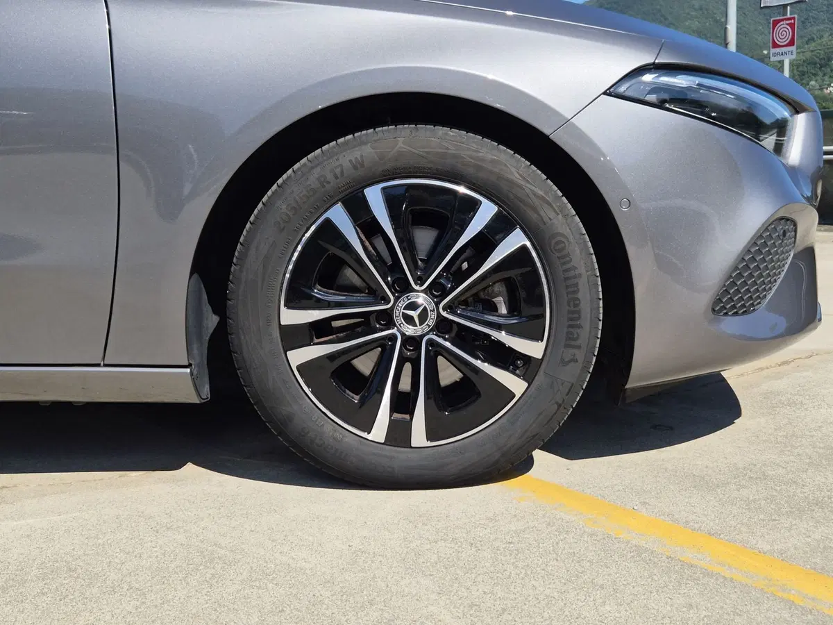 Mercedes-Benz Classe A usata  (13)