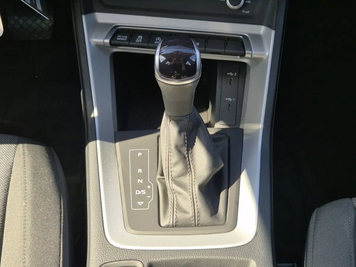 Audi Q3 Sportback usata  (10)