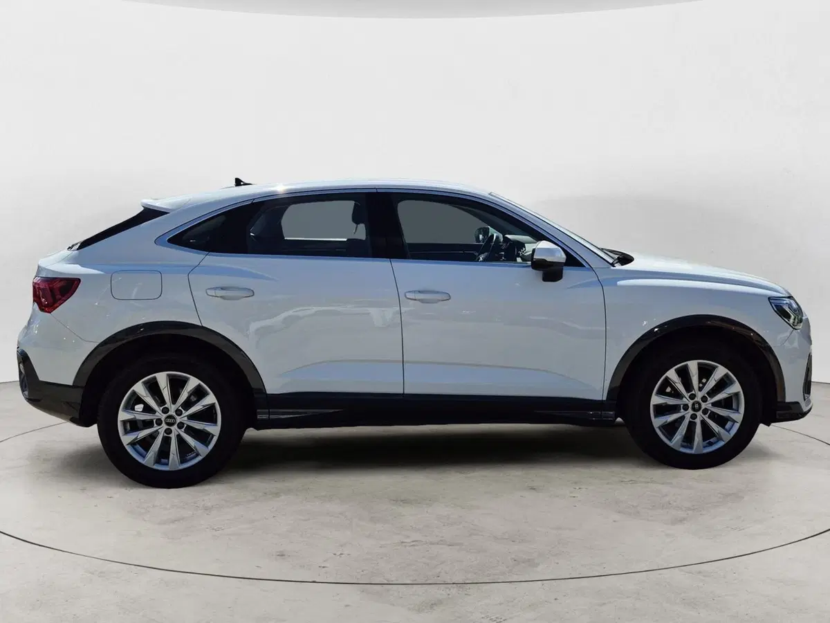 Audi Q3 Sportback usata  (5)