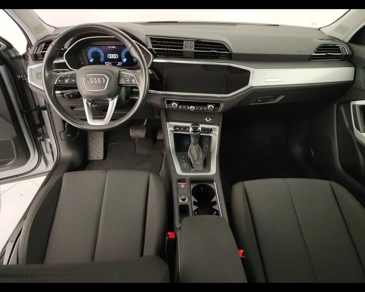 Audi Q3 Sportback usata a Caserta (14)