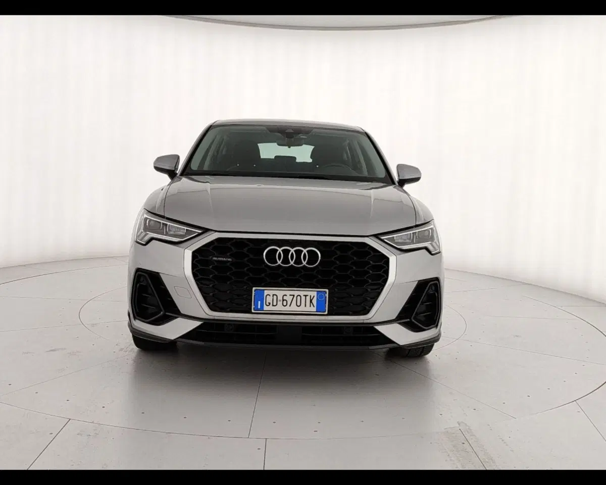 Audi Q3 Sportback usata a Caserta (2)