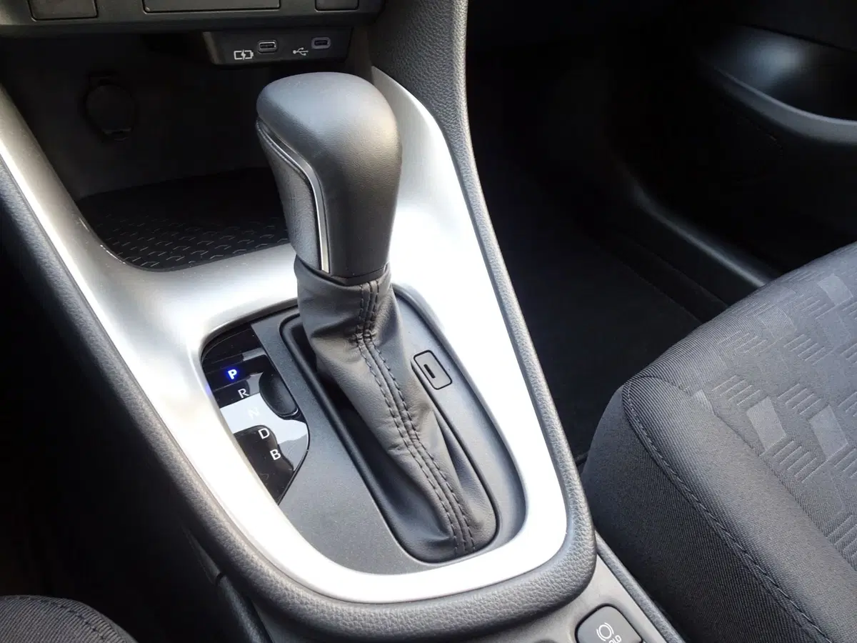 Toyota Yaris nuova a Padova (18)
