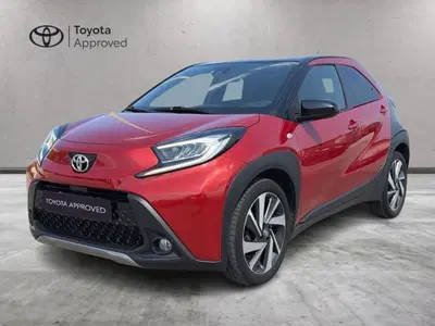 Toyota Aygo X 1.0 VVT-i 72 CV 5 porte Limited Air del 2022 usata a Melilli