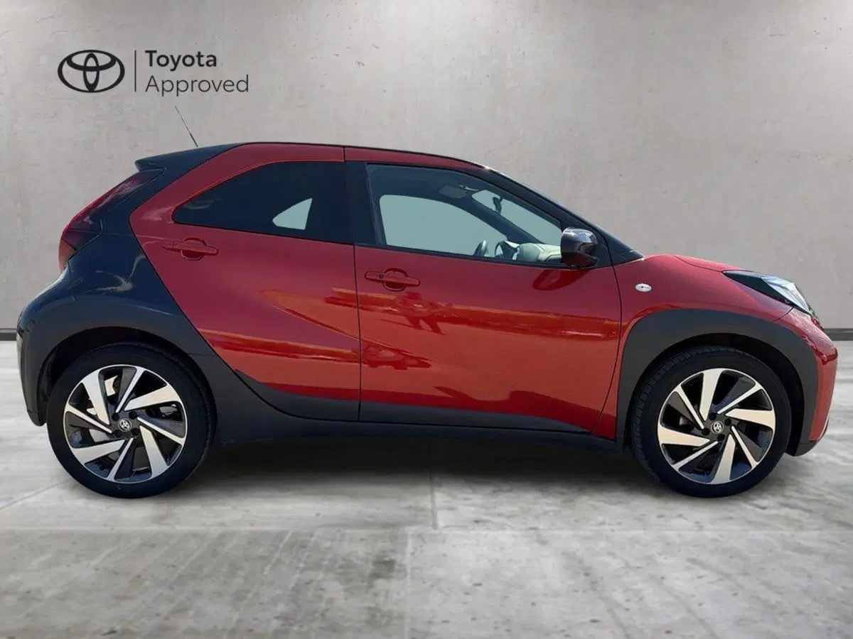 Toyota Aygo X usata a Siracusa (4)
