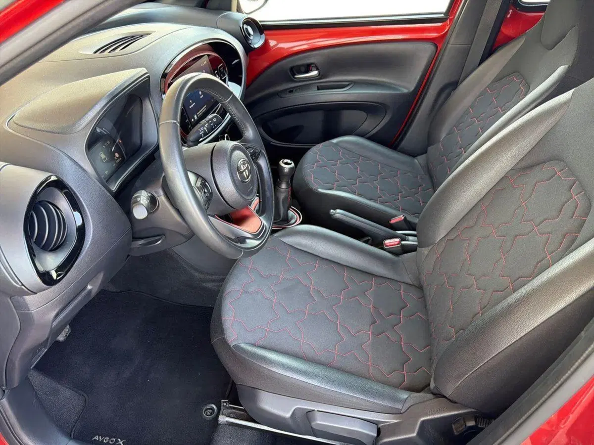 Toyota Aygo X usata a Siracusa (7)